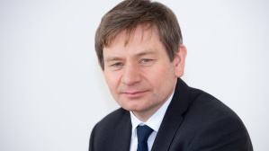 Andreas Winter soll andere geschäftsführende Aufgaben innerhalb des Stadtwerke-Konzerns übernehmen. Winter soll andere geschäftsführende Aufgaben innerhalb des Stadtwerke Konzerns übernehmen.