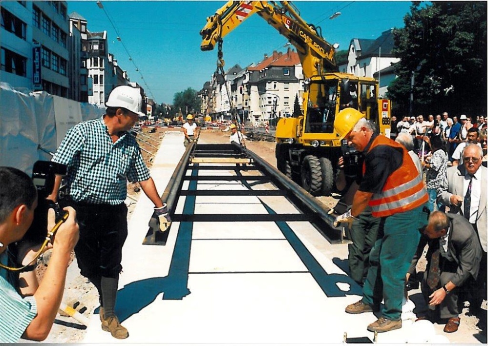 1995 Start des Saarbahn-Baus in der Mainzer Straße 1995 Start des Saarbahn-Baus in der Mainzer