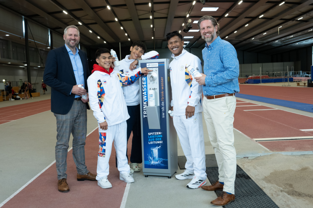 Trinkwasserspender Sportcampus Ein von den Stadtwerken Saarbrücken installierter Trinkwasserspender auf dem Sportcampus Saar